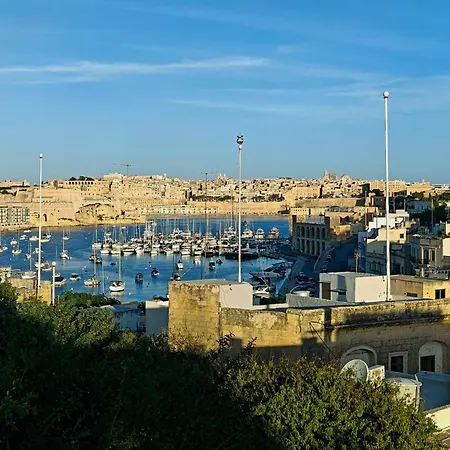 Querencia - Feel At *