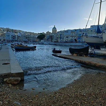 Querencia - Feel At Apartment Kalkara